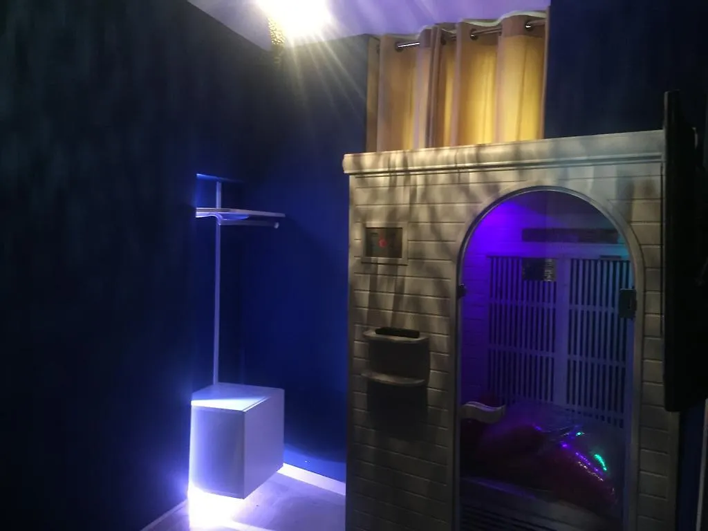 Apartment Le Love Spa Lyon